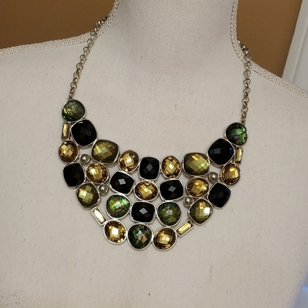 Fashion Jewelry Silvertone Statement Necklace, Elegant, Stylish